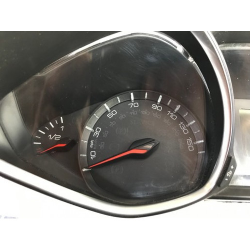 Приборная панель Peugeot 308 1.6BlueHDI 2013-2021 9809838480